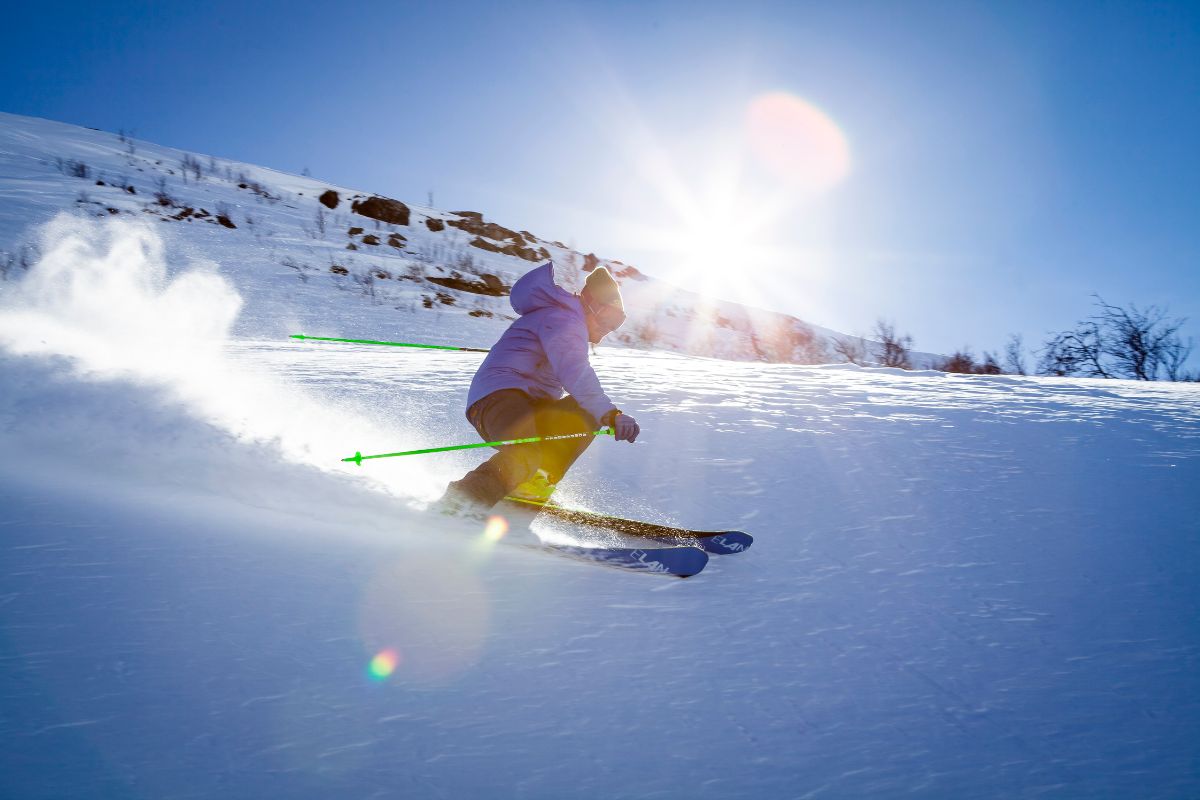 Ski d'occasion trouvez le meilleur équipement pour vos aventures hivernales